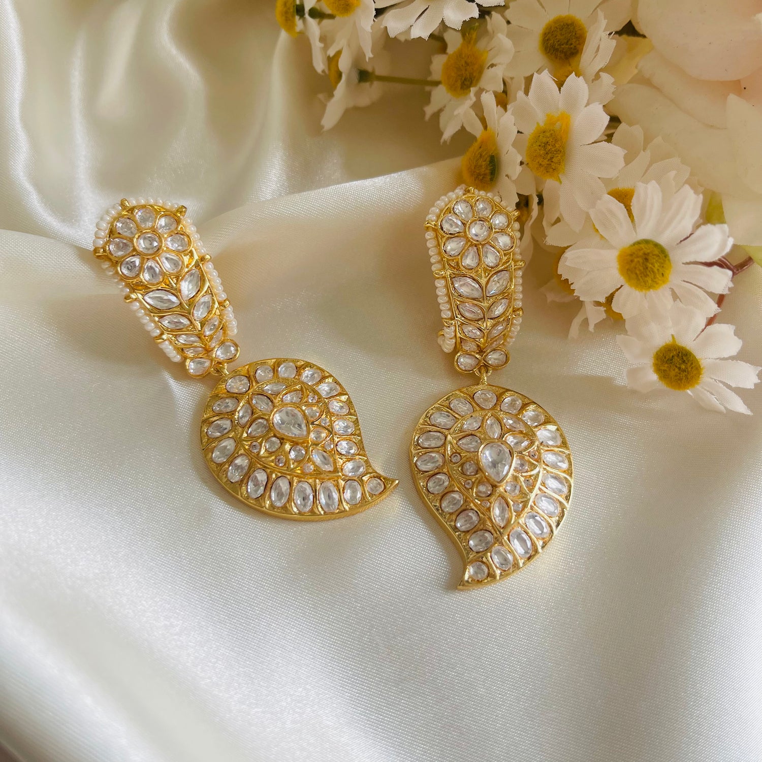 Avika - Earrings