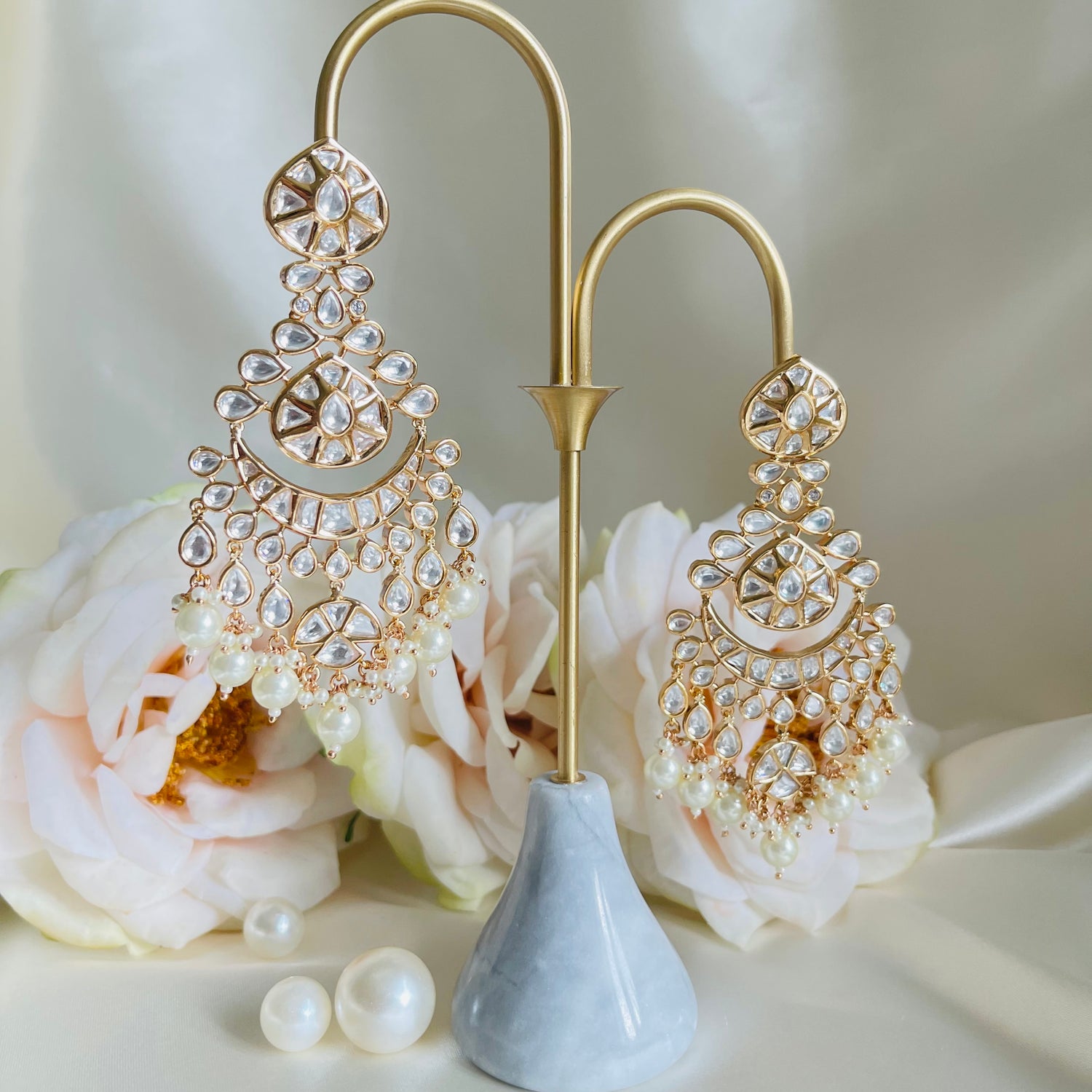 Riddi - Earrings x Tikka Set