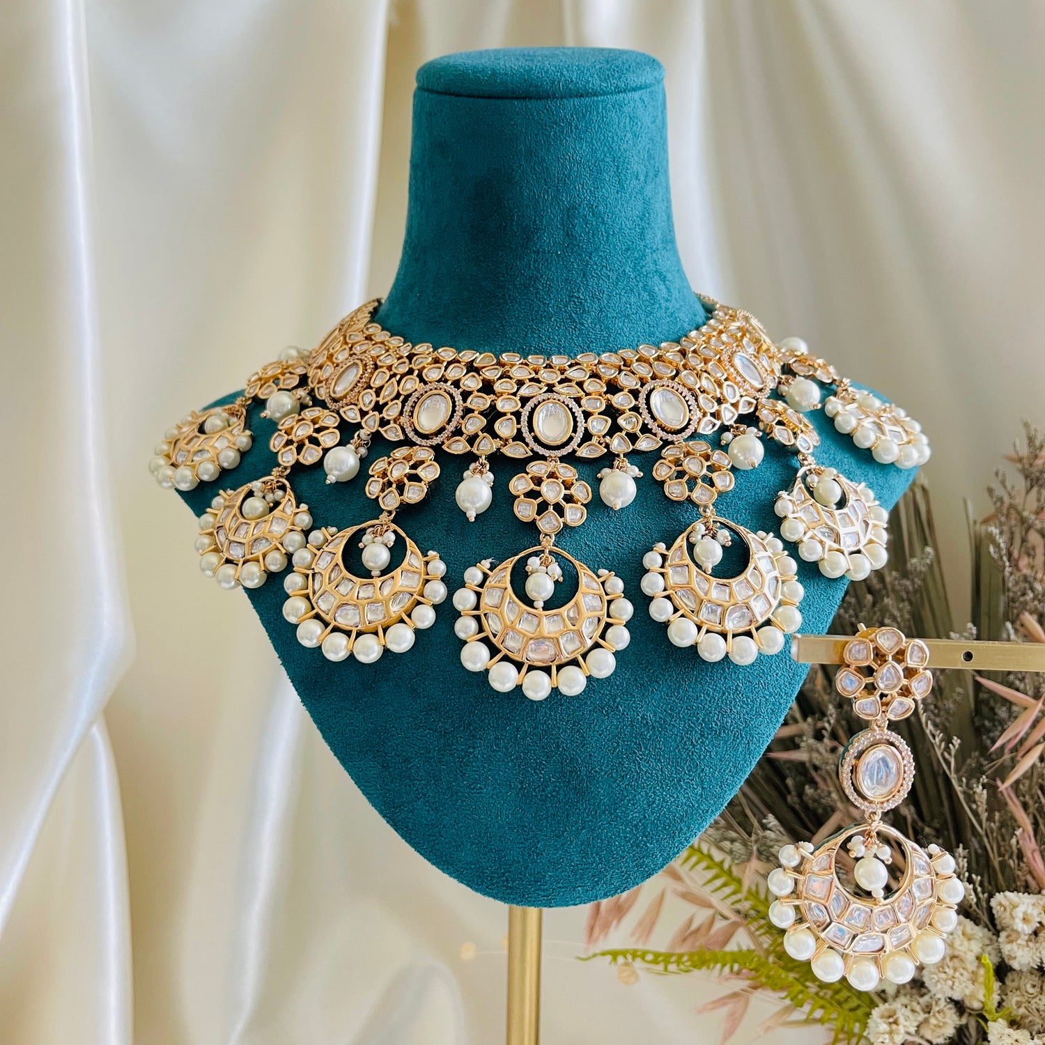 Kanika - Necklace Set