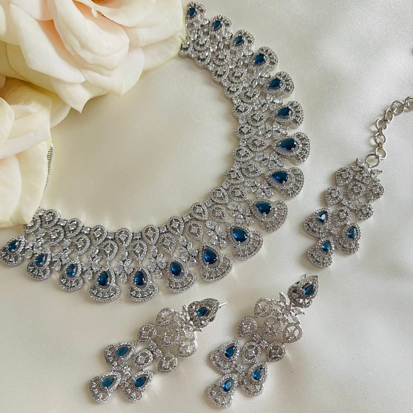 Alicia - Necklace Set Blue