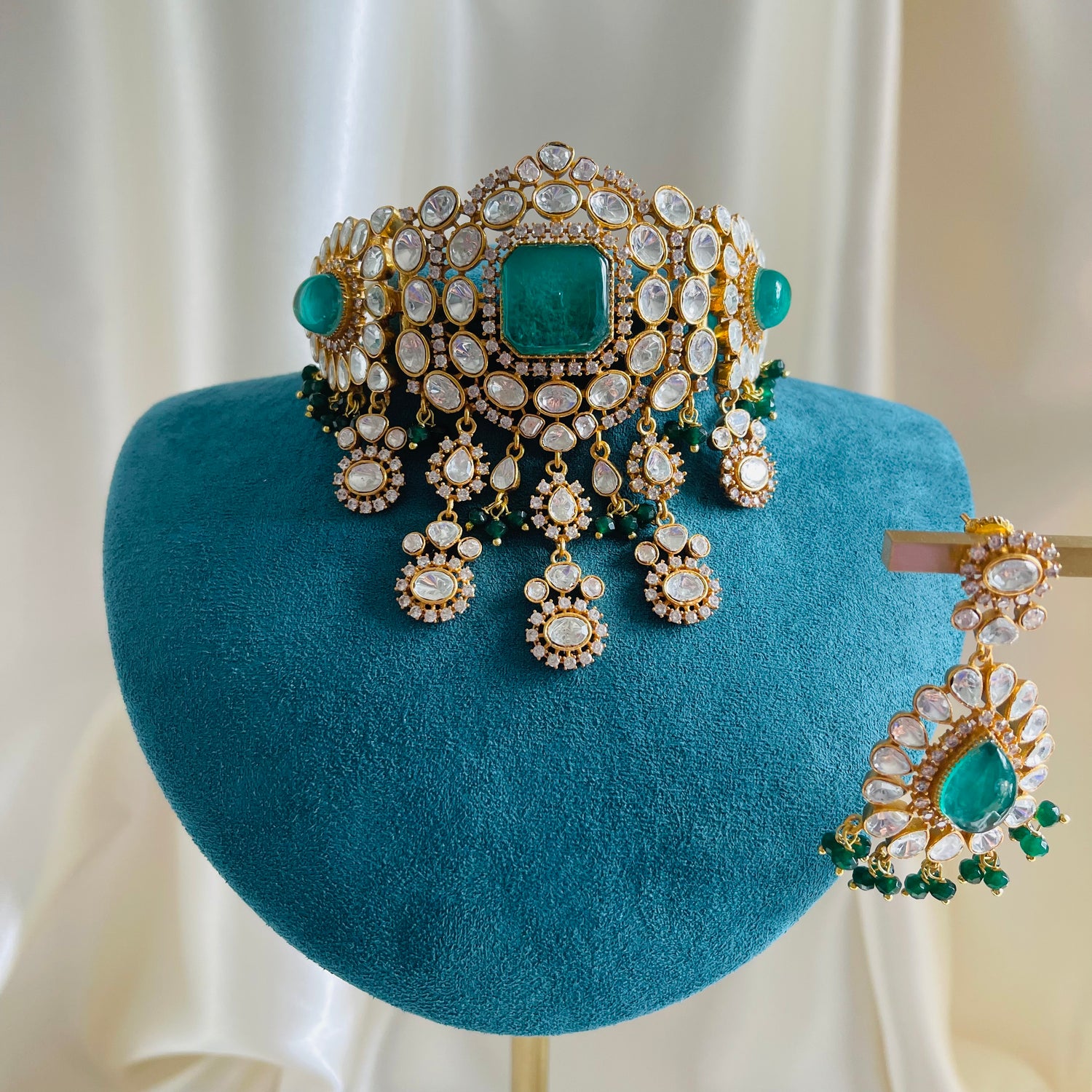 Firdaus - Choker Set