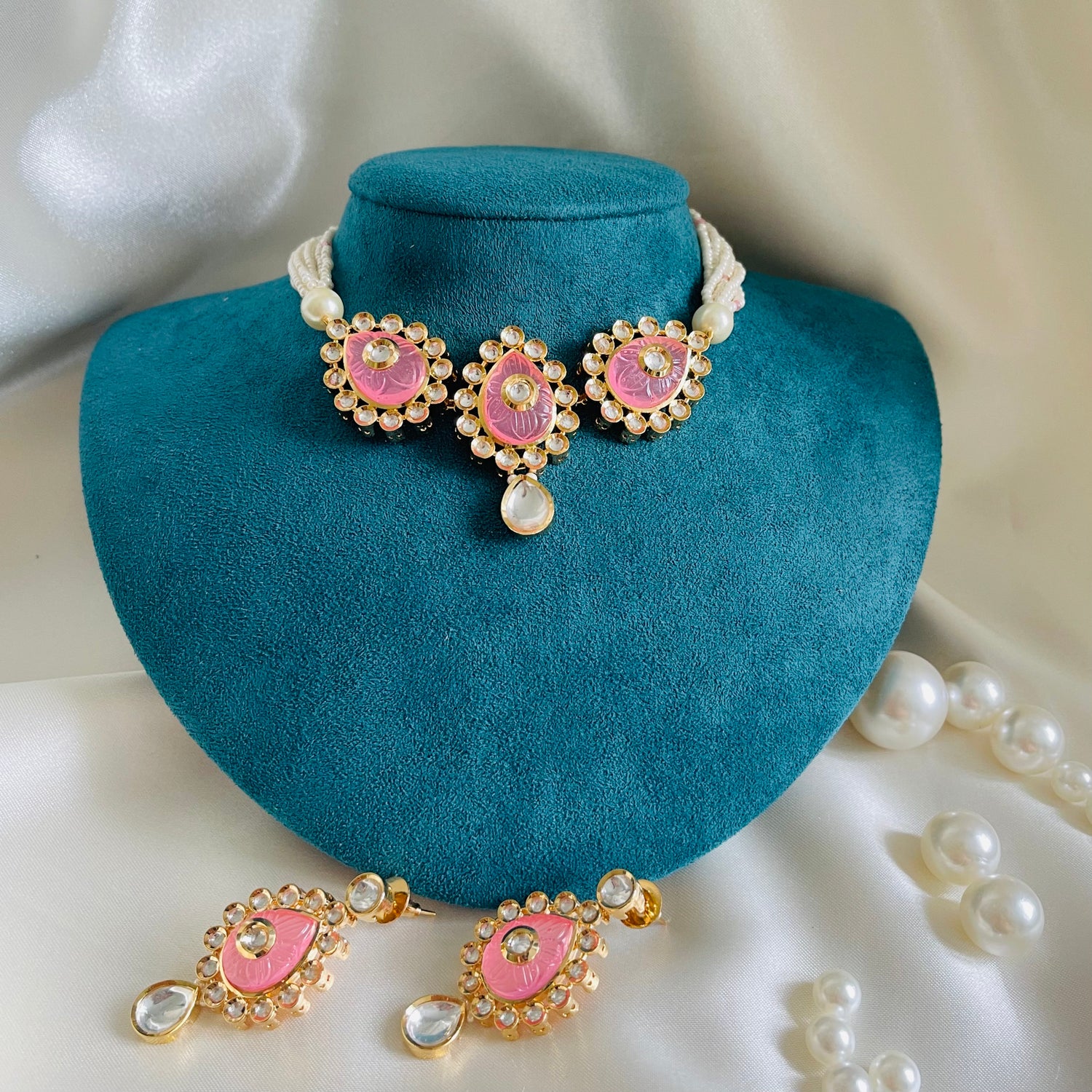 Yasha - Necklace Set