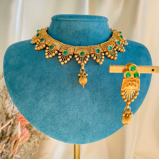 Devi - Necklace Set Green